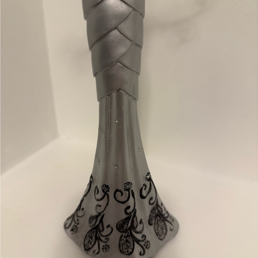 Elegant Silver and Black Jewelry Holder/Stand - Picture 8 of 8